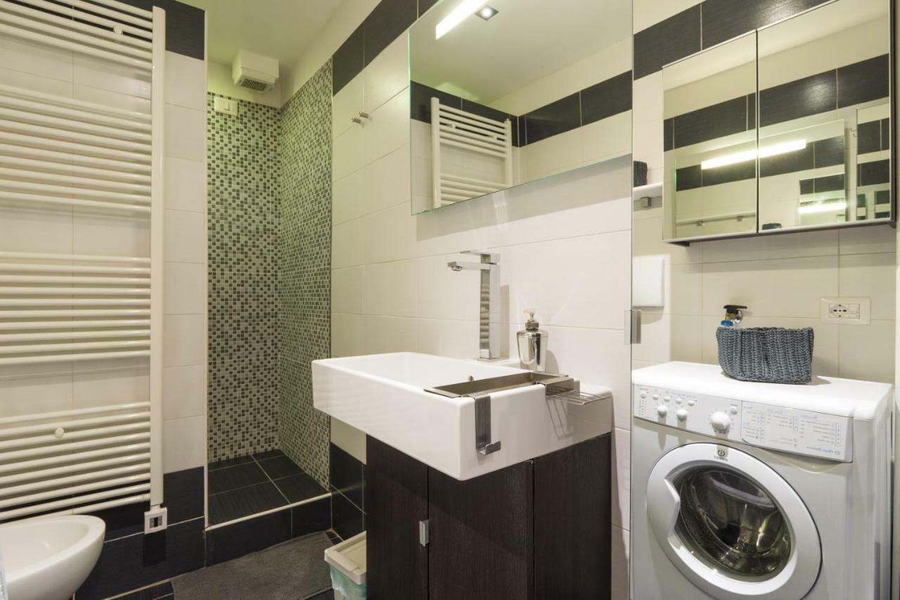 Primopiano - Schiaparelli A Flat Appartement Milaan Buitenkant foto